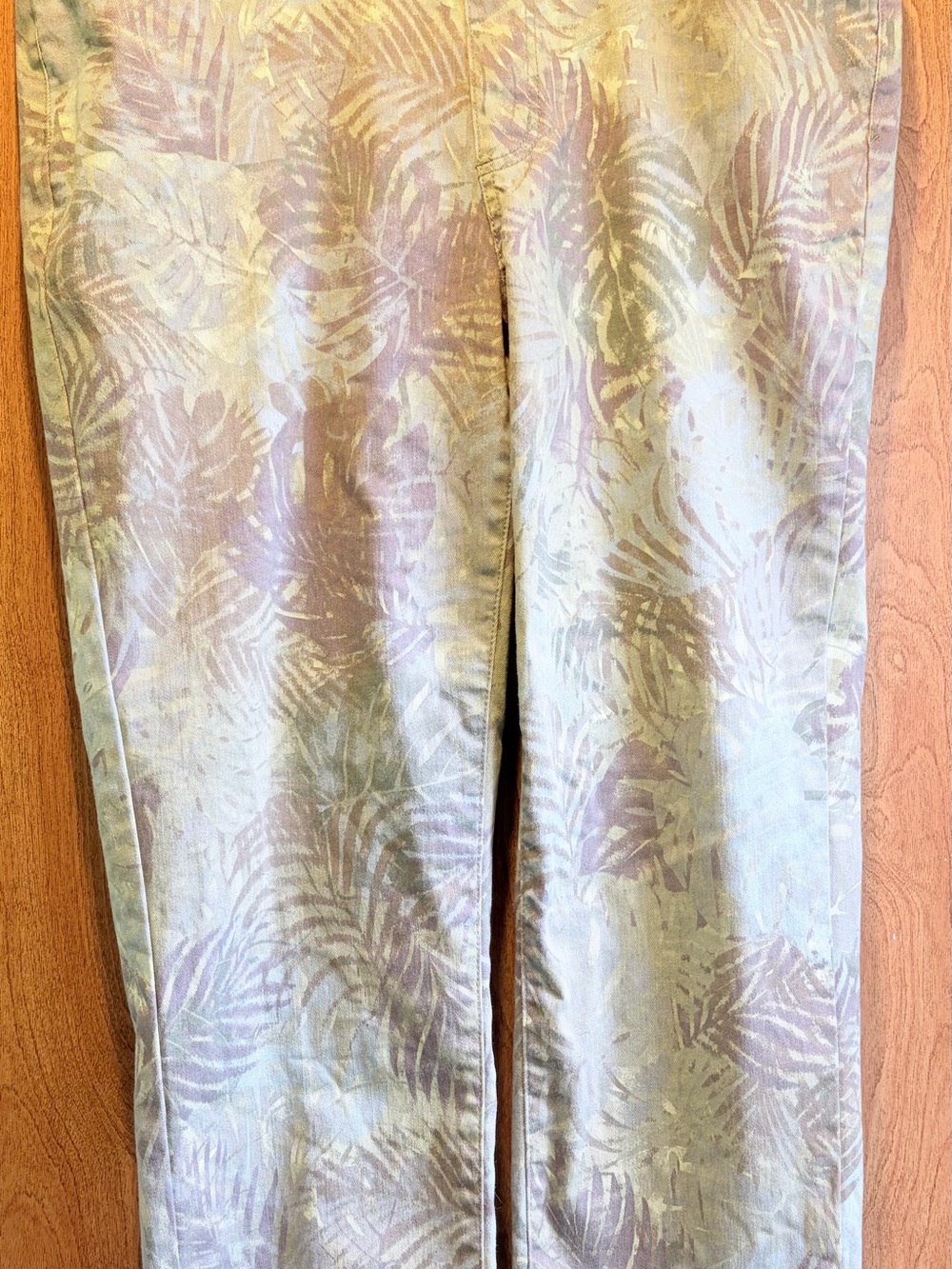 Tropical Leaf Print Straight Leg Pants in Olive & Taupe